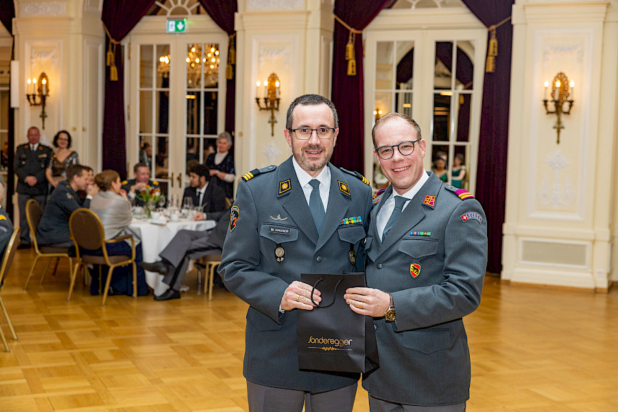 Bijouterie Sonderegger, Uhr